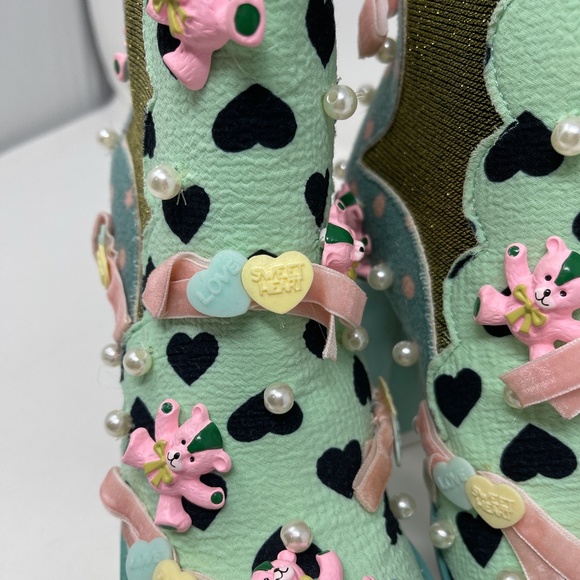 NIB Kandy Kane Irregular Choice - Picture 10 of 11